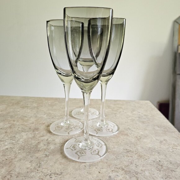 4 Retro Square Grey Wine Glasses 9.5" frosted etched base snowflake winter holid - Picture 9 of 13